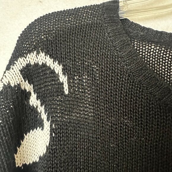 Hot Topic sweater sz large black with white music notes cropped novelty top - Picture 2 of 5